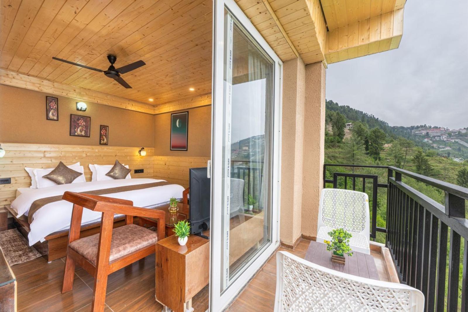 The Tranquility Retreat I Vacations I Conference I Mice I Family Events I Open Air Terrace I Sky Bonfire I Kufri By Exotic Stays Exterior photo