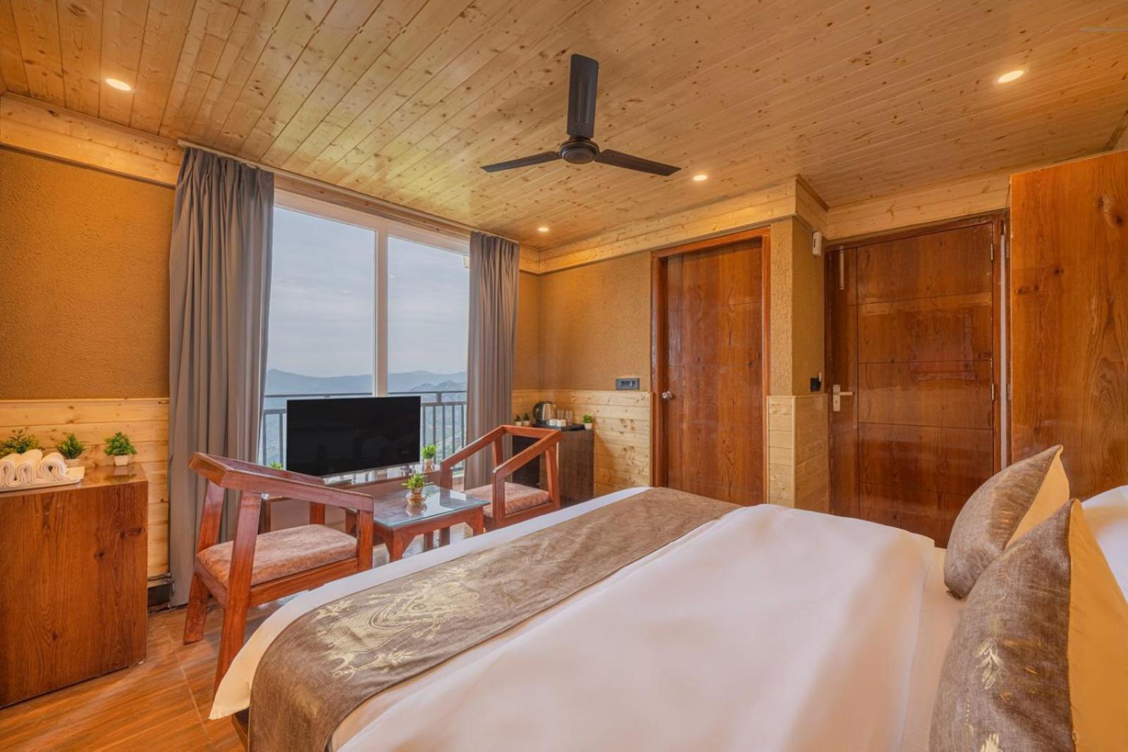 The Tranquility Retreat I Vacations I Conference I Mice I Family Events I Open Air Terrace I Sky Bonfire I Kufri By Exotic Stays Exterior photo